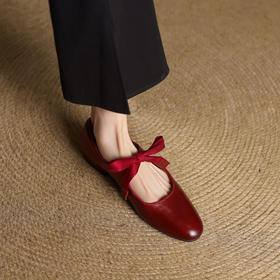 雀说 真皮浅口女通勤优雅水洗法式2cm方头粗跟单鞋774