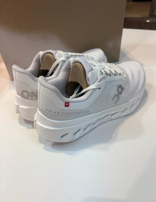 女款运动鞋hu 商品图1