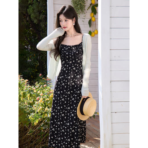 鹿向南「旧时光影」轻薄绿色长袖毛针织开衫春新款时尚外搭上衣女 商品图0