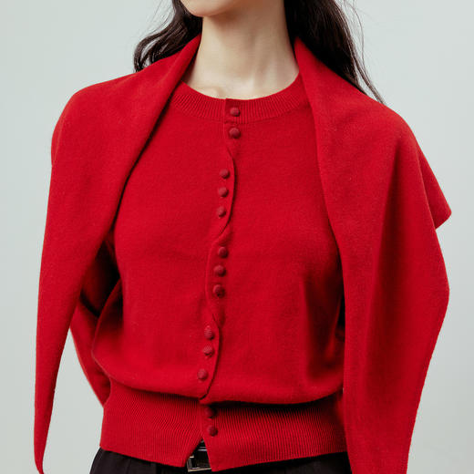 NEELLY纳俪商场同款春季新款设计感披肩针织开衫女显白气质上衣N26011A01002 商品图2