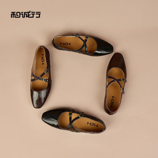 和诚行2026春季新款一字扣带玛丽珍鞋女春夏双搭扣浅口平跟单鞋1930119 商品图0