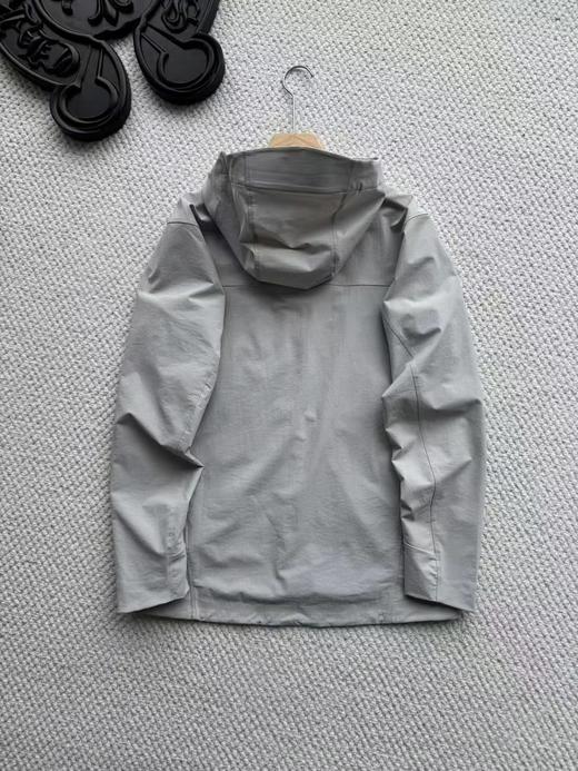 F030128男款立体剪裁M8连帽软壳冲锋衣 商品图7