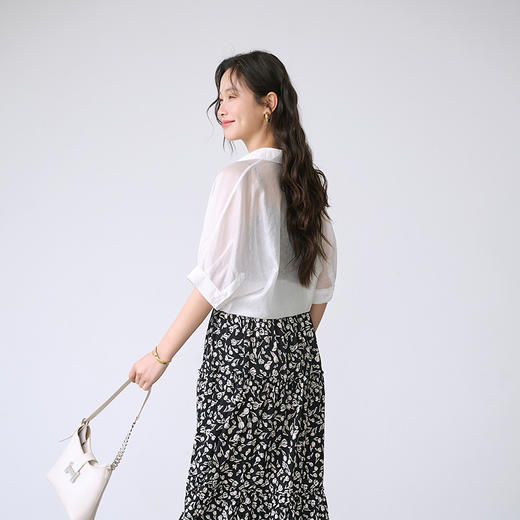 NEELLY纳俪商场同款夏季新款宽松设计感五分袖休闲衬衫女百搭上衣N26044B04420 商品图1