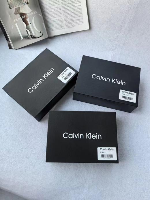 F030180早春新款礼盒装黑白搭配刺绣印花圆领纯棉短袖T恤 商品图14