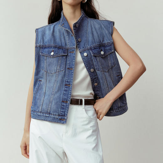 NEELLY纳俪商场同款春季新款复古做旧牛仔马甲女美式休闲叠穿上衣N26031D01115 商品图2