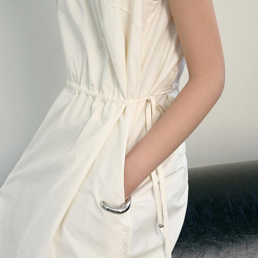 NEELLY纳俪商场同款夏新款简约圆领背心裙女气质舒适设计感连衣裙N26044Y04554 商品图2