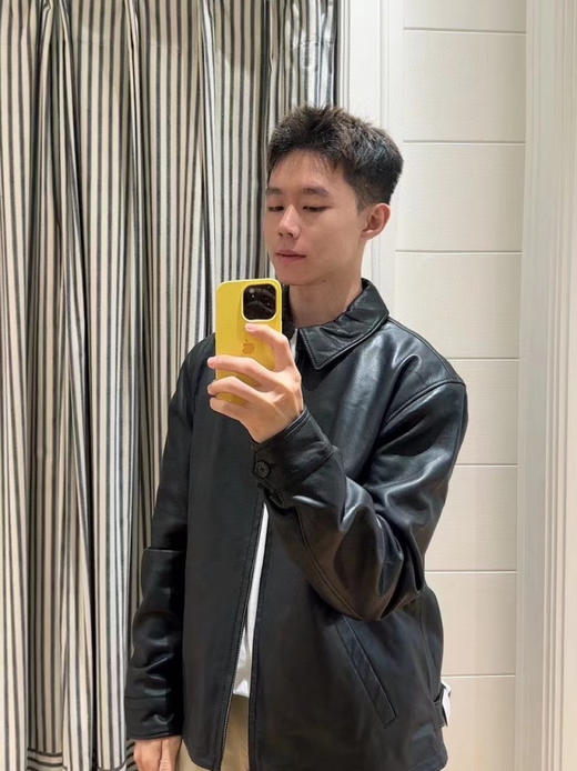 31-7 极限特惠48H 圆正尾货 小马刺绣 黑色翻领绊口 更细腻柔软羔羊皮 男士皮衣夹克外套 老朱穿L 商品图9