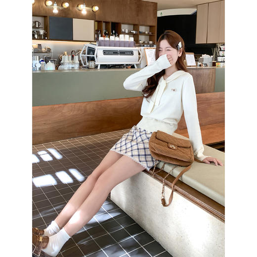 <曾小咸推荐>4.11现货秒杀 ！微信超特价！韩系披肩假两件v领针织衫 日常189.99 立减110 秒杀79.99！！韩系花边格子 秒杀69.99！！ 商品图3