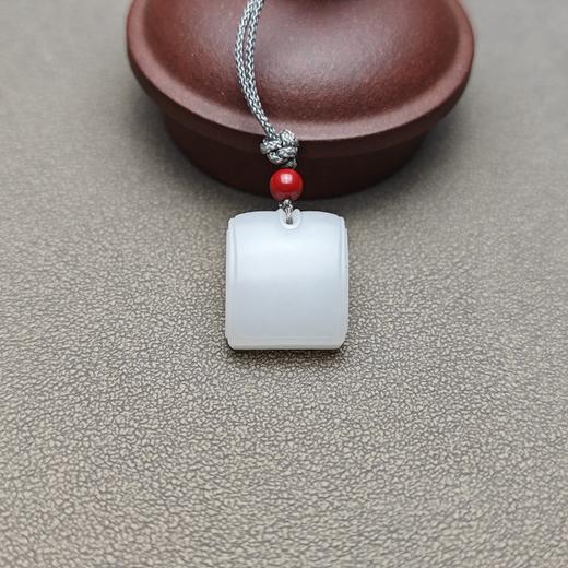 新疆和田玉且末料羊脂玉雅致精美小方牌 228-2 商品图5