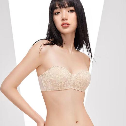 【一口价】3楼安莉芳旗下芬狄诗性感蕾丝无肩带半杯抹胸防滑文胸FB00524d吊牌价369元现价199元 商品图3