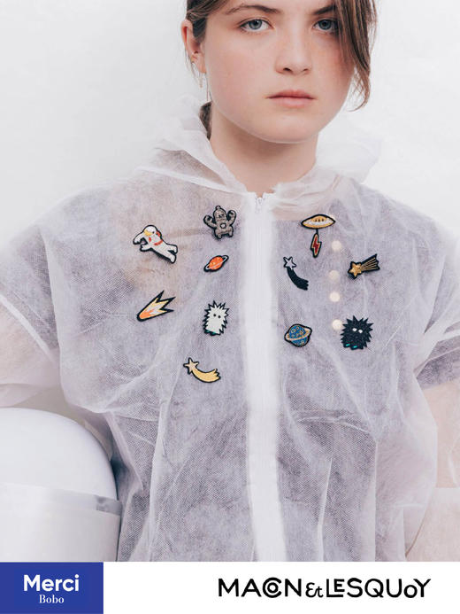 Macon&Lesquoy 原创设计 生活喜剧 电影系列 M&L刺绣手工饰品胸针 商品图3