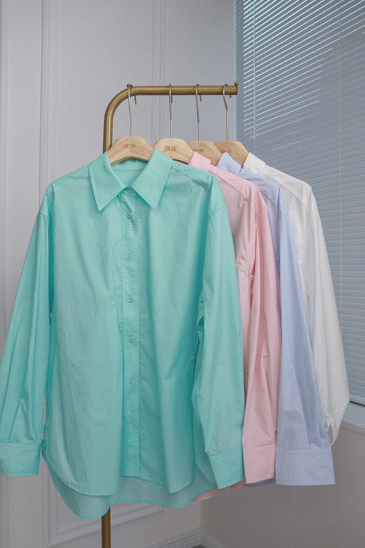 遥黛|高级设计感侧扣衬衫 商品图0