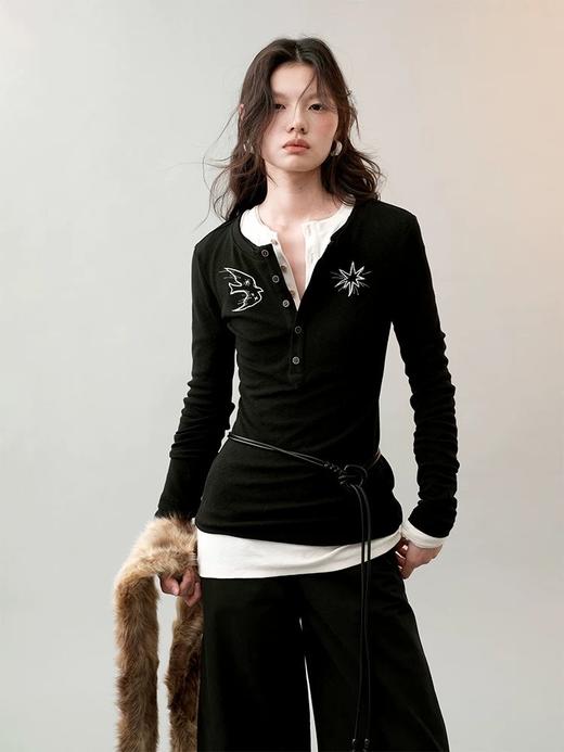 田曦薇谭松韵同款羽影星踪飞鸟刺绣修身长袖打底衫T 商品图0