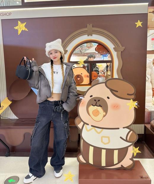 优选 | MLB斜挎手提包 黑色/棕色/深黄色/粉红色 34*10*20（cm） 商品图6