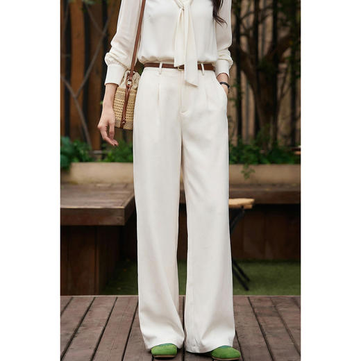 「云杏垂感通勤阔腿西裤」零压通勤・显瘦神裤  百搭刚需 米思阳2026春季通勤百搭米杏色长裤阔腿西裤女4539 商品图2