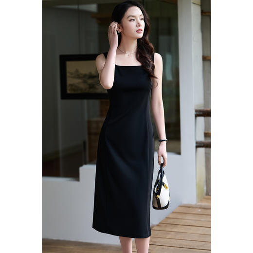 米思阳2026春夏新款知性优雅百搭OL修身显瘦无袖小黑裙背心连衣裙女1068 商品图1