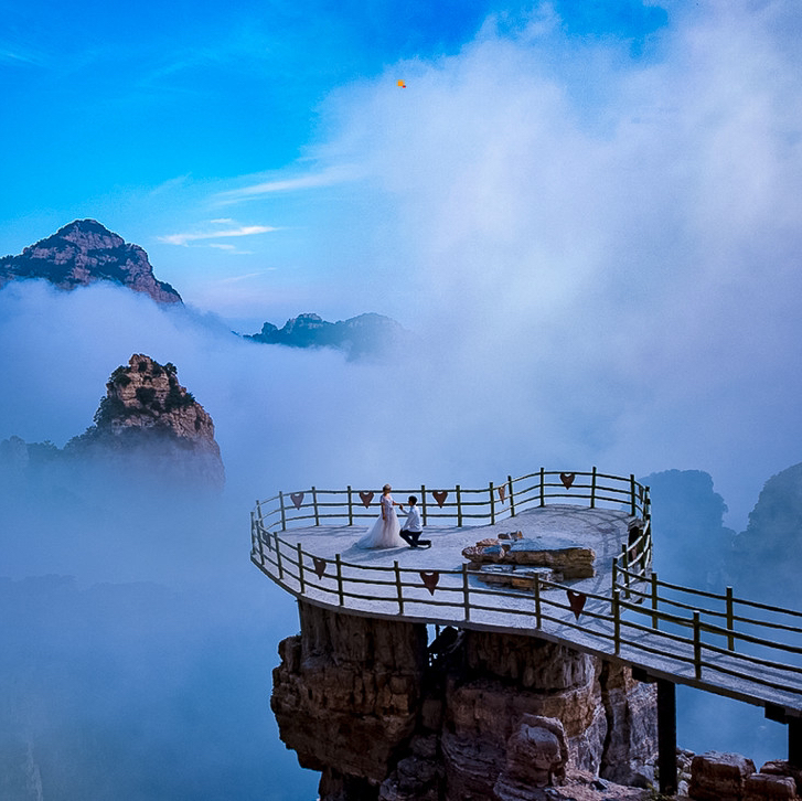 清明1天【白石山】免门票の太行奇山-雾凇云海-走绝壁栈道-云雾缭绕步入仙境！