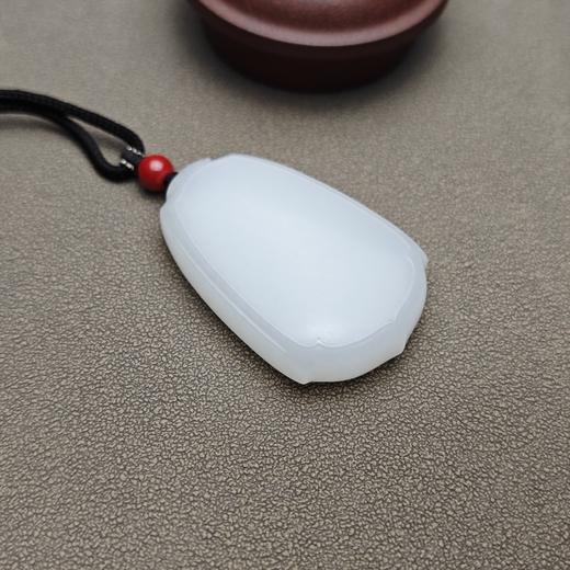新疆和田玉且末料羊脂玉大日如来法相牌 228-5 商品图4