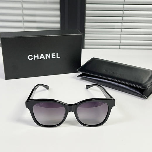 【礼盒款】Chanel 香奈儿墨镜 珍珠双C太阳镜 黑框  CH5482   香港直邮 商品图13