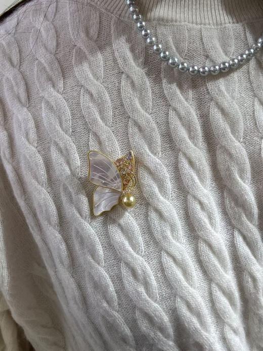 ⁶9-10mm【金珠蝴蝶胸针】mm，极光微瑕，出证书，24小时鉴赏期【香港】SS06-QTT-XGZZ 商品图0