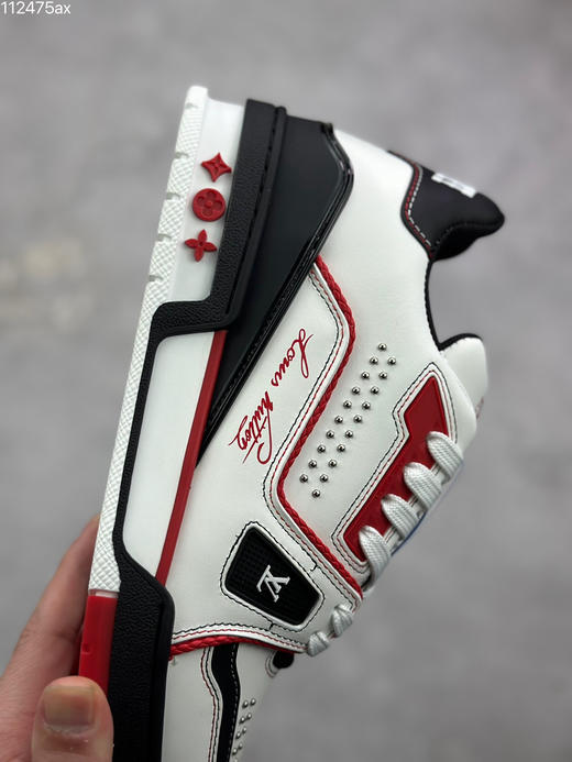 春季特惠💰720 LV 纯原版本 # 驴家 Trainer 低帮休闲板鞋 商品图5