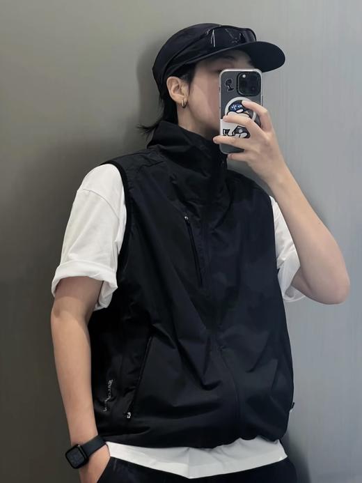 2026毒家，白敬亭同款！两色  男女同款~~萨落M户外轻量多功能马甲！ 商品图1