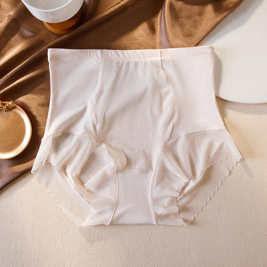 【软huhu❗️轻塑身镂空蕾丝内裤】轻盈收腹，秒变蜜桃臀，性感收拢腰腹线，轻轻包裹无束缚！新款女士性感星点网纱桑蚕丝底裆内裤 商品图8