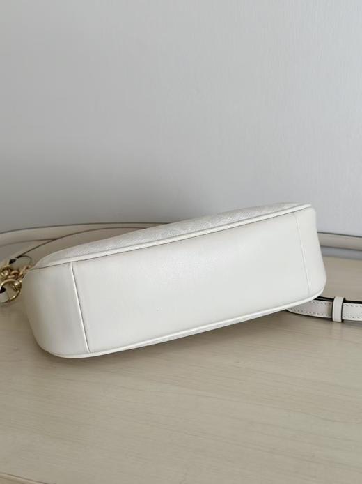 蔻驰 teri 单肩 腋下包 冰川白（CB） 商品图4