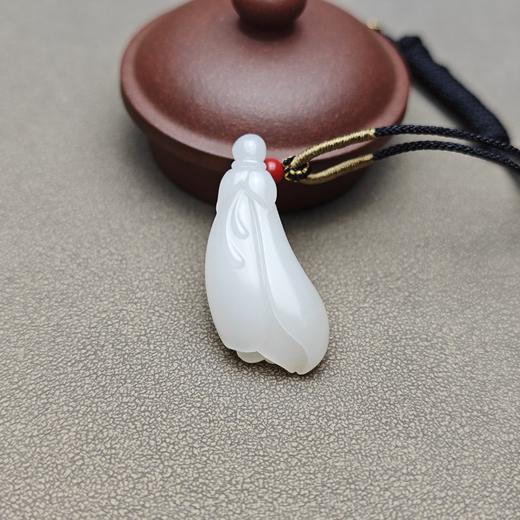 新疆和田玉籽料羊脂玉玉兰花 228-9 商品图3