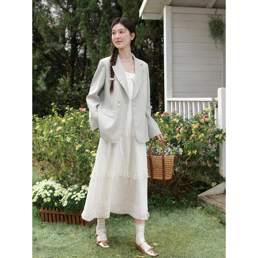 鹿向南「青雾松间」绿色通勤休闲西装外套女装春季高级感西服上衣 商品图2