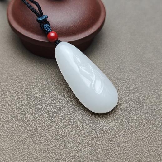 新疆和田玉且末料羊脂玉小观音 228-3 商品图7