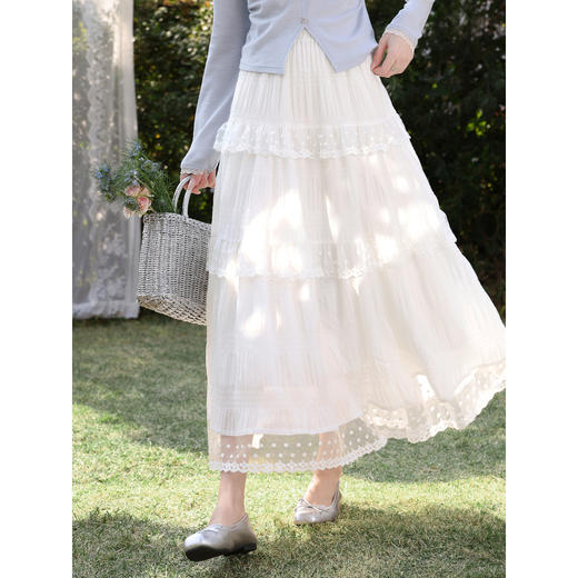 鹿向南「扶光茉影」白色蕾丝长款蛋糕半身裙女春显瘦a字半身长裙现货 商品图0