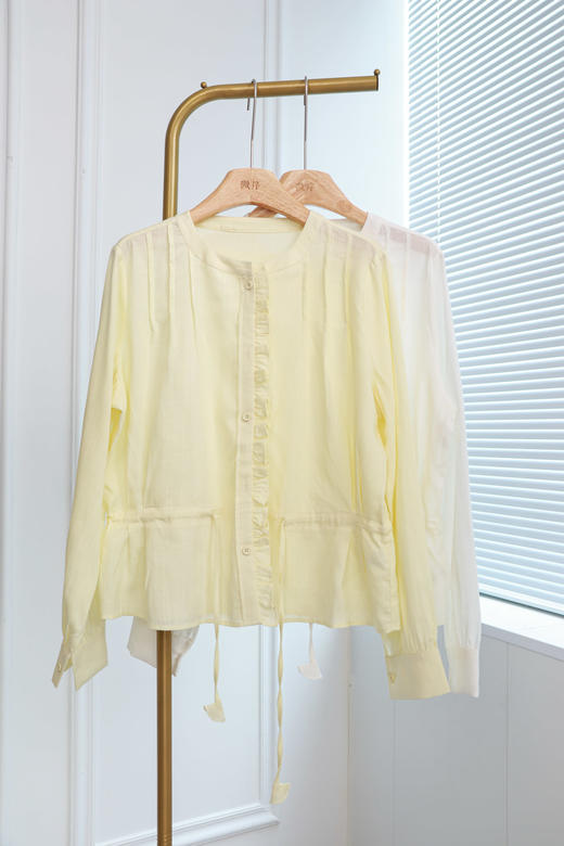 小清新唯美木耳边收腰亚麻上衣 商品图0