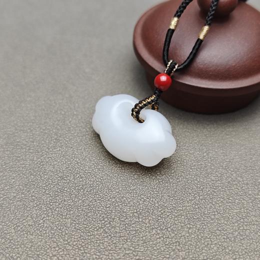 新疆和田玉且末料羊脂玉宝宝锁 228-1 商品图7