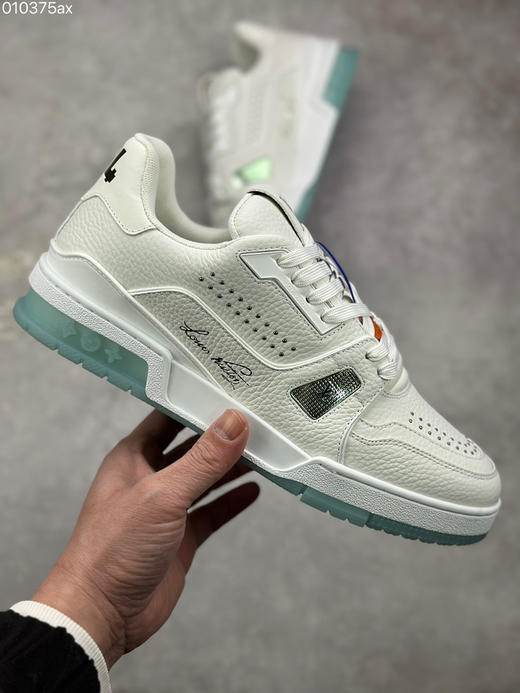 春季特惠💰720 LV 纯原版本 # 驴家 Trainer 低帮休闲板鞋 商品图3