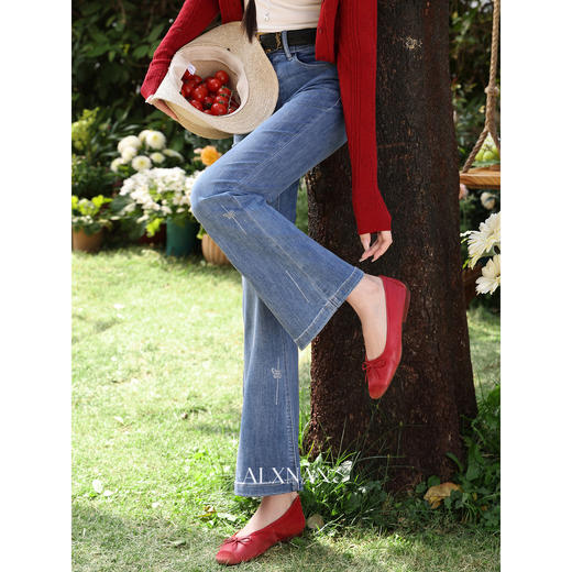 鹿向南「轻春法蓝」复古蓝色高腰显瘦直筒牛仔裤女春季修身长裤子 商品图0