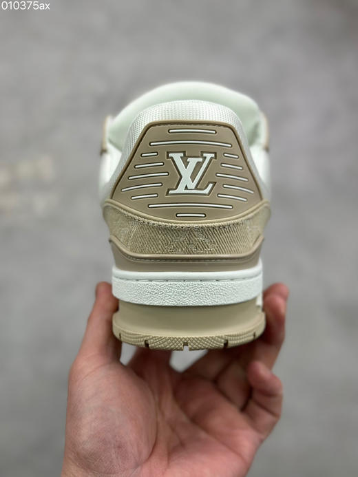 春季特惠💰720 LV 纯原版本 # 驴家 Trainer 低帮休闲板鞋 商品图7