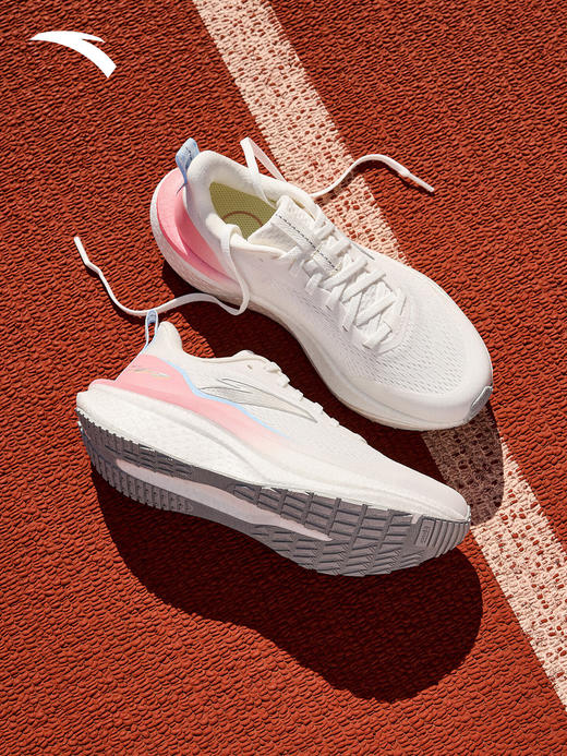 安踏马赫6SE丨跑步鞋女鞋中考体测竞速竞训训练健身运动鞋子纸莎白/荧光冷桃粉122615582 -1 商品图2