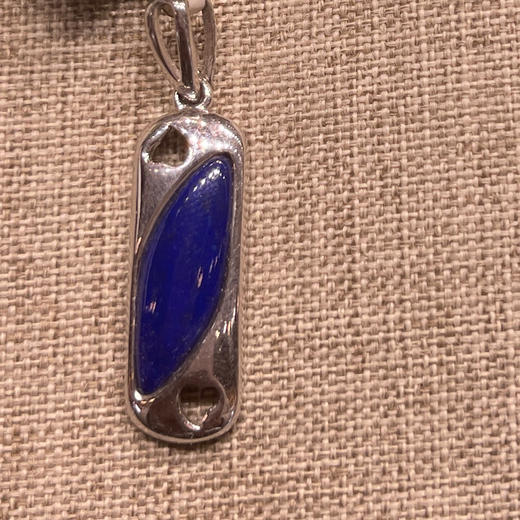 300元/个青金石长形吊坠 商品图0