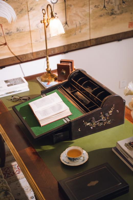 独角鹿西洋古董19世纪日本明治时期出品寄木细工莳绘卷帘写字盒 商品图5