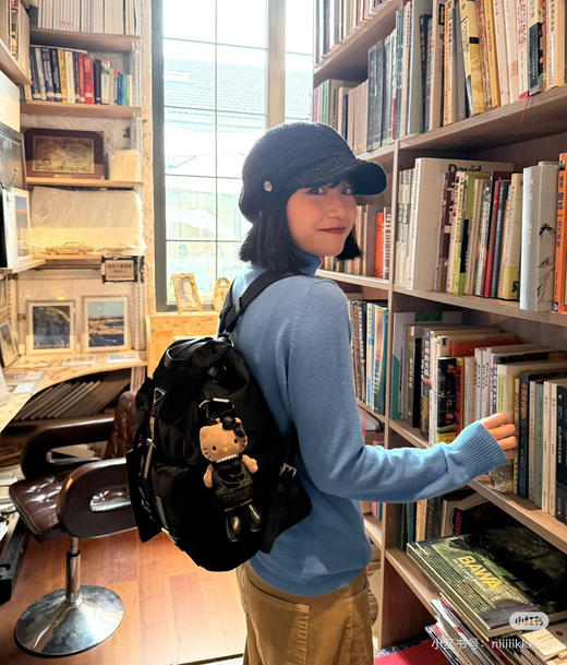 p家女款Re-Nylon中号双肩背包（配小袋） 商品图2