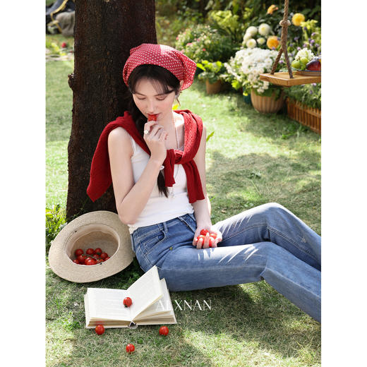 鹿向南「轻春法蓝」复古蓝色高腰显瘦直筒牛仔裤女春季修身长裤子 商品图4