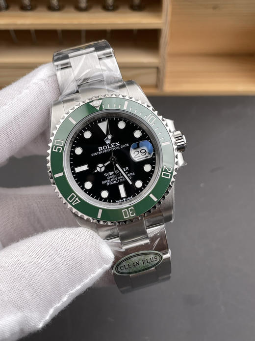 CLEAN PULS 劳力士 ROLEX 水鬼系列➕新限量版【高版本】逆调时针，可回调日历，美美搭配。新劳力士水鬼  6字位自带皇冠，更加上档次，真正41mm尺寸与原装一致，4角表耳变小，表带表扣加宽 商品图1