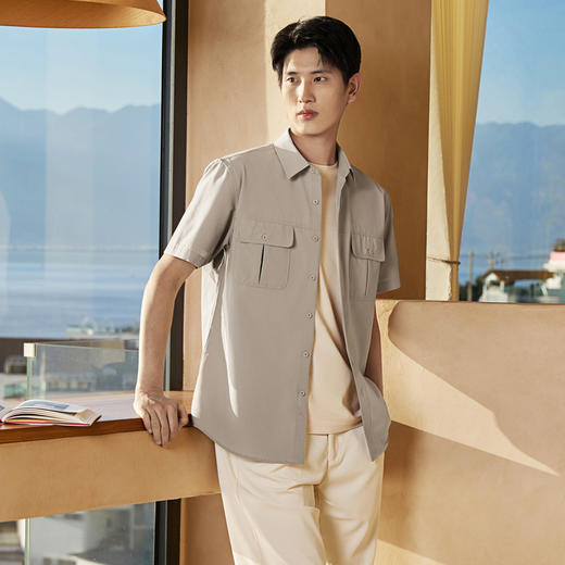 【工装衬衫】柒牌男装2026夏季泡泡纱肌理挺括潮流休闲短袖衬衫 130A70180 商品图1