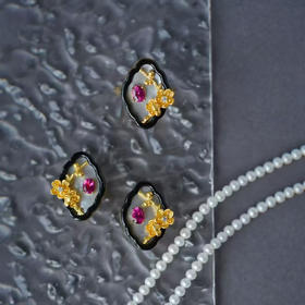 龢盒原创 春桃碧玺银镶耳钉戒指