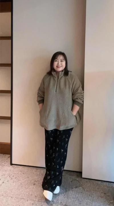 【群内福利】【春季轻运动休闲套头衫】复合面料，不掉色不易起球，插肩袖款式，上身舒适休闲。面层100%棉 商品图5