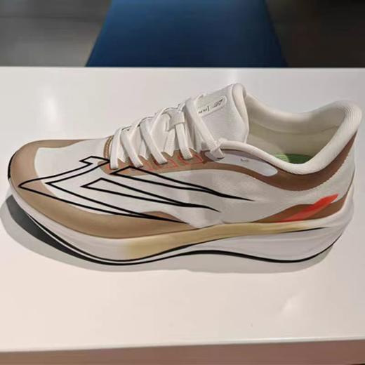 领跑梦想男女鞋碳板跑鞋新款透气超轻减震跑步鞋608499-KD 商品图1