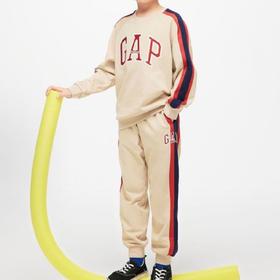 GAP儿童运动两件套 79.9元(线上线下同时销售，不保证有货)657582-WY