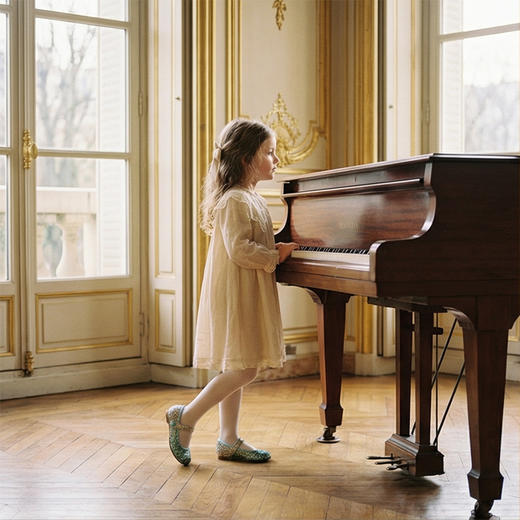 西班牙Little winkaa童鞋新款渐变格利特爱心跟闪亮水晶魔术贴公主鞋女PB23001 商品图10