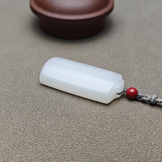 新疆和田玉且末料羊脂玉规整平安牌 228-13 商品图4